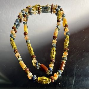 BEADED NECKLACE